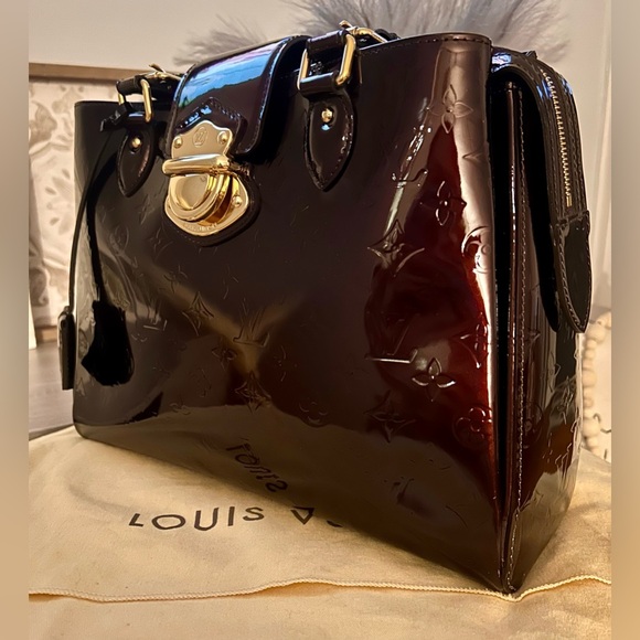 SOLD LOUIS VUITTON Amarante Monogram Vernis Melrose Avenue Bag - Picture 9 of 16